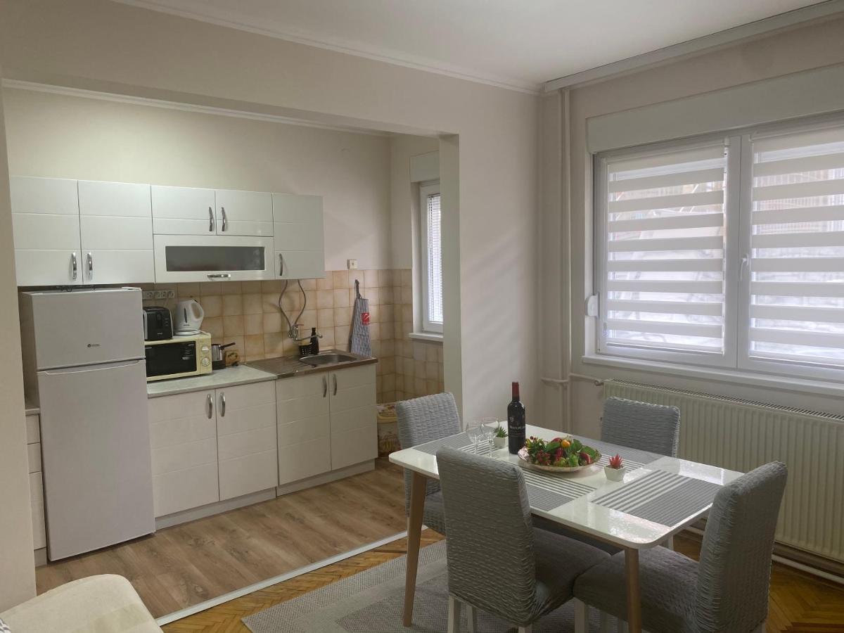 Apartament  Nisz Zewnętrze zdjęcie